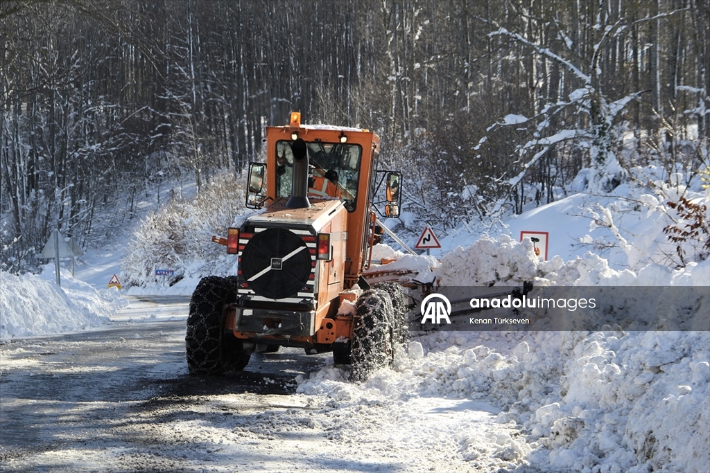 Yurdun birçok ilinde kar etkili oluyor