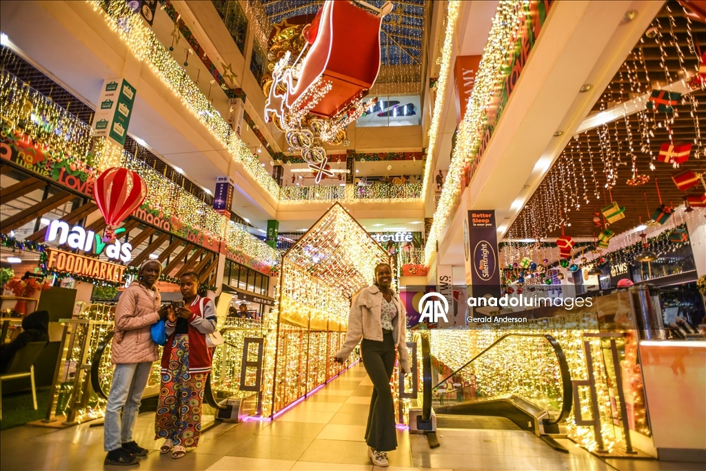 Подготовка к Новому году в Кении