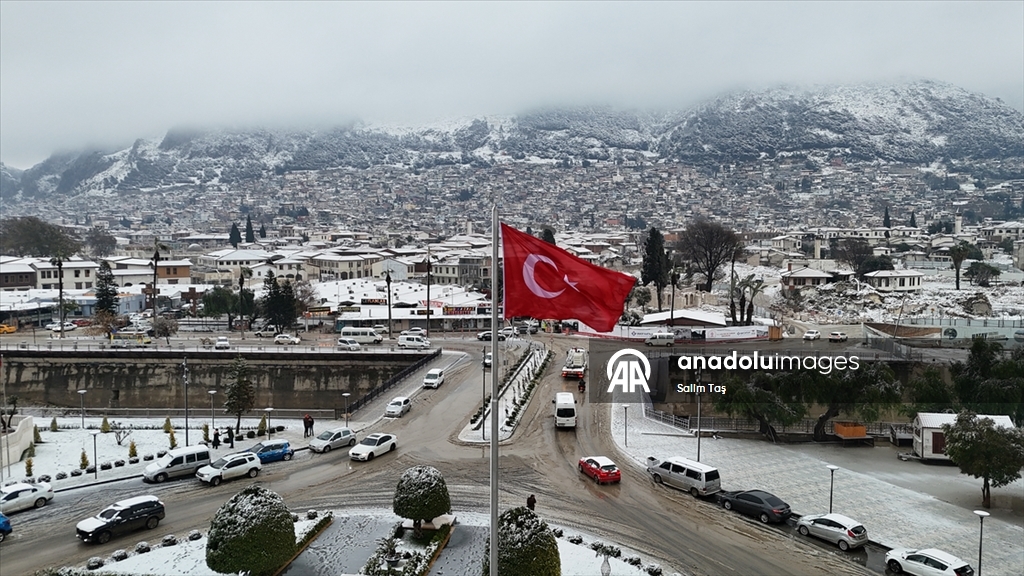 Yurdun birçok ilinde kar etkili oluyor