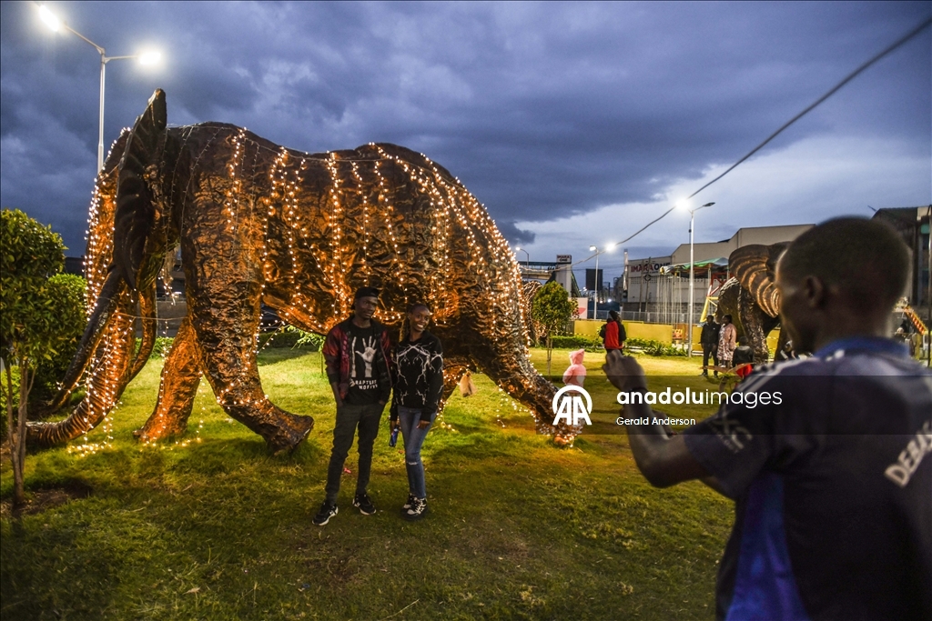 Подготовка к Новому году в Кении
