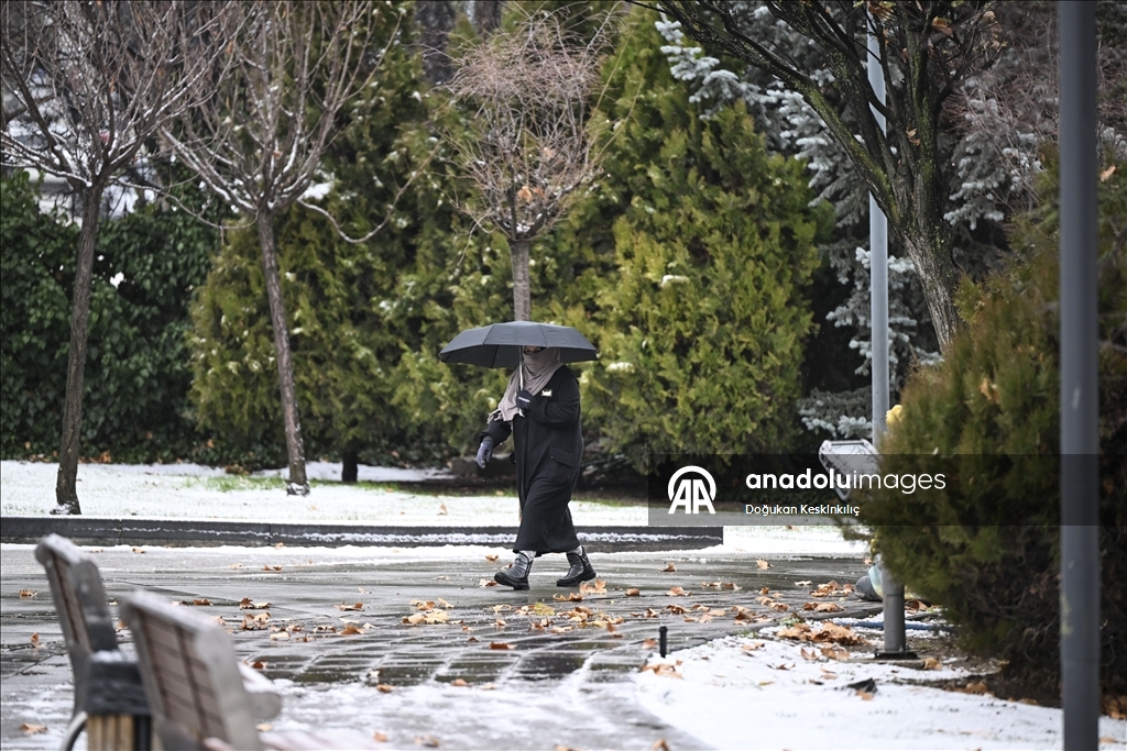 Ankara'da kar yağışı
