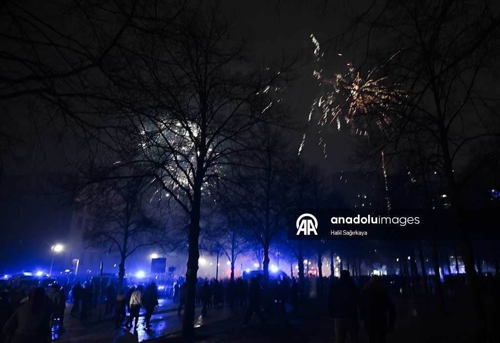 Dünya yeni yılı coşkuyla karşıladı