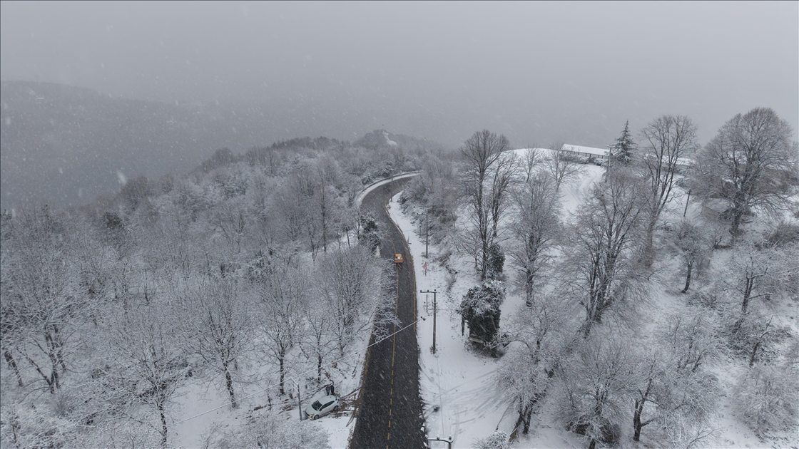 Samanlı Dağları'ndaki kış manzaraları havadan görüntülendi
