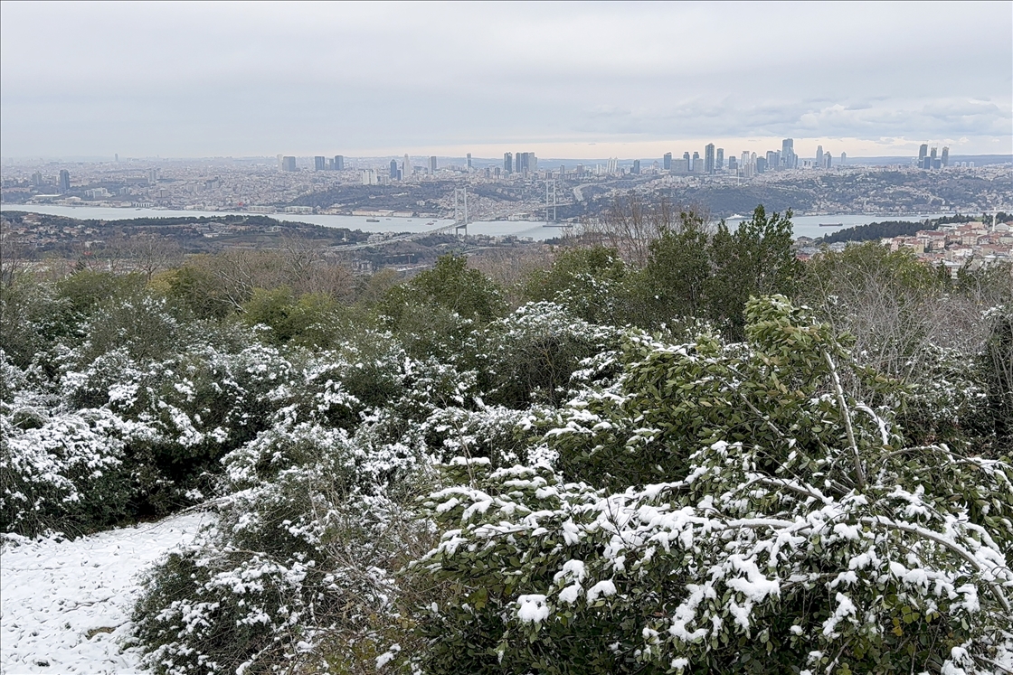 إسطنبول تستقبل موسم الثلوج