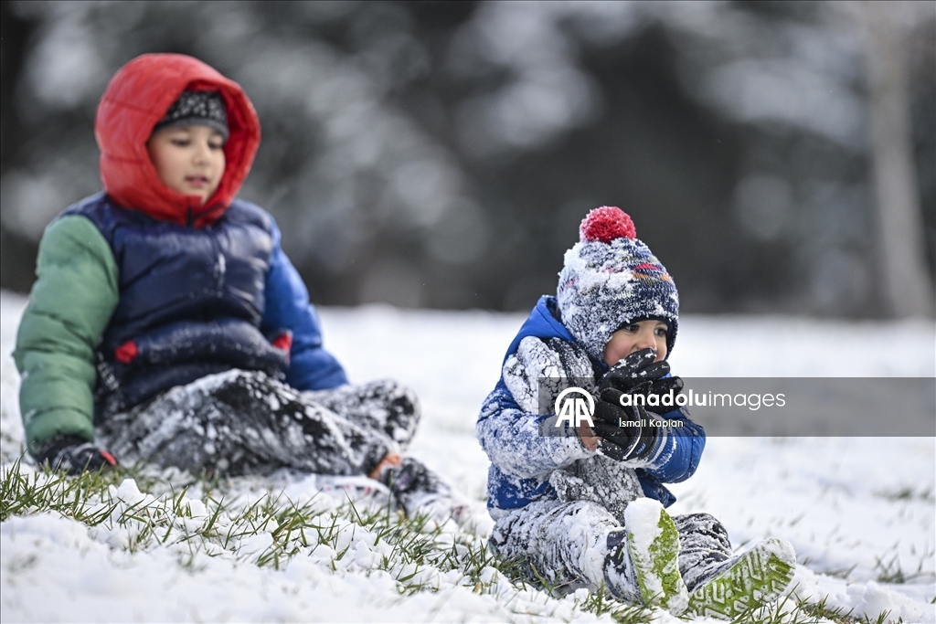 Ankara'da kar yağışı