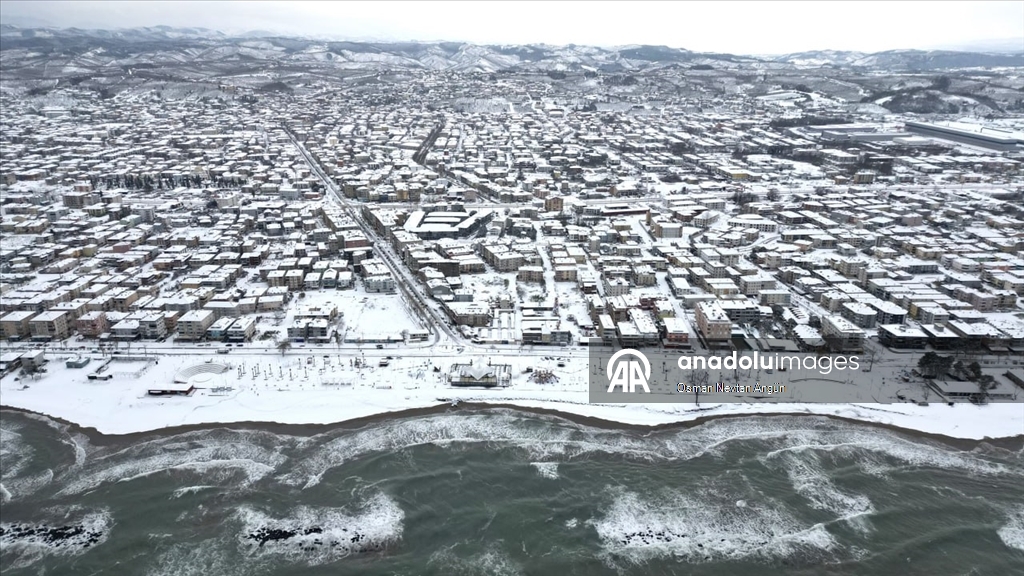 Sakarya, yılın ilk gününde kara kavuştu