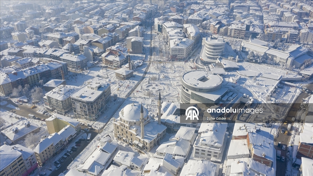 Bolu kent merkezinde 7 günde metrekareye 84,4 milimetre kar yağdı