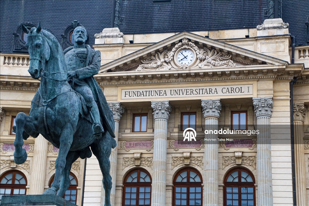 Romanya’nın başkenti Bükreş’in simge yapıları