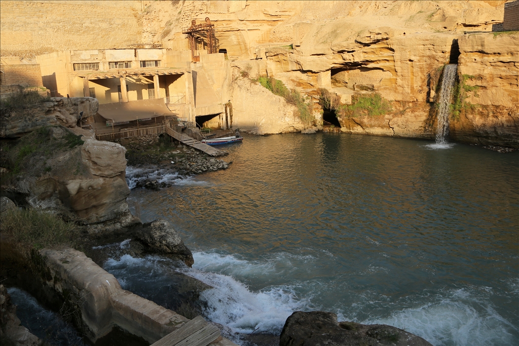 İran'ın Huzistan Eyaleti'ndeki Şuşter Tarihi Su Sistemi