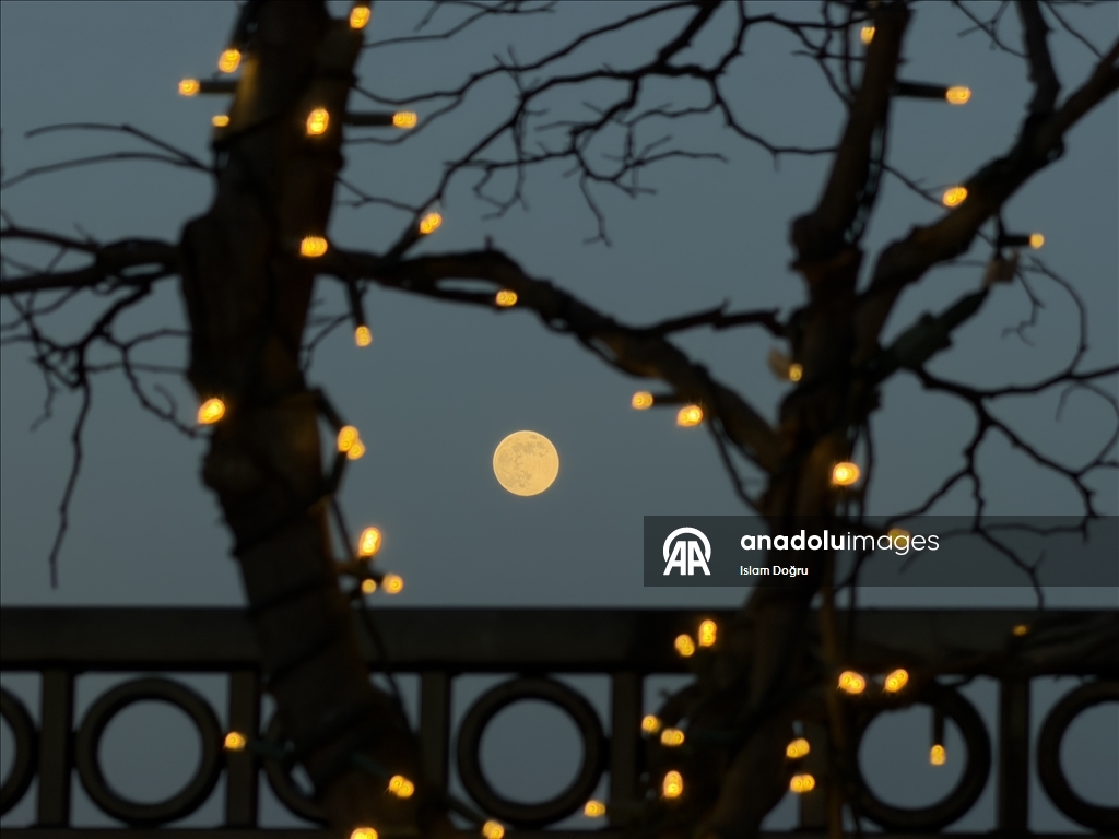 Yılın ilk dolunayı ABD'nin Maryland eyaletinde görüntülendi