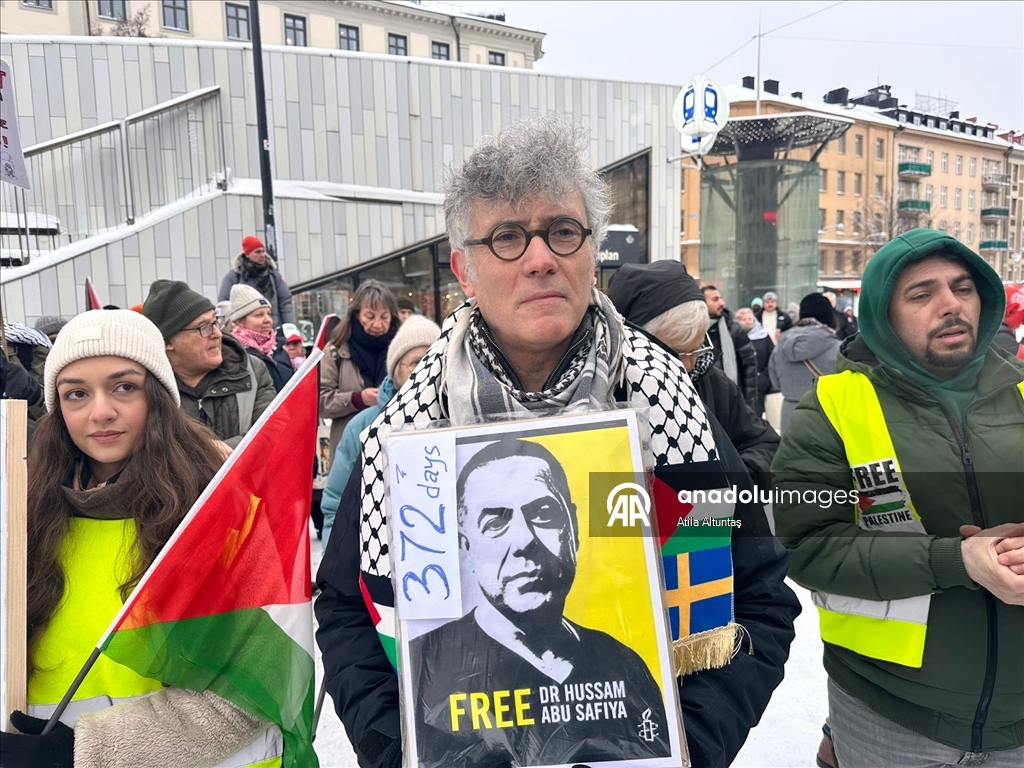 İsveç'te ABD'nin Venezuela'ya, İsrail'in Gazze'ye saldırıları protesto edildi