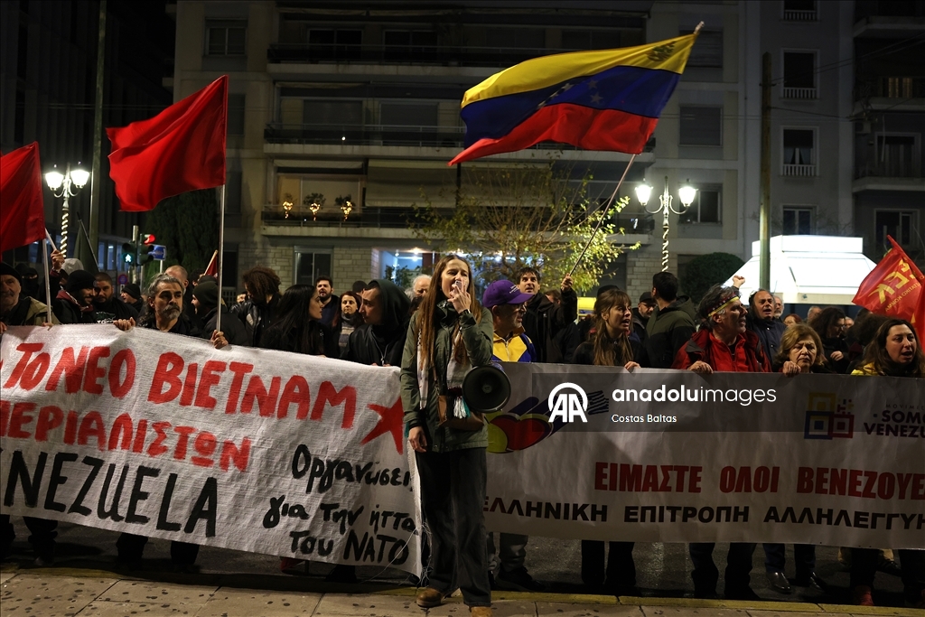 Yunanistan'da ABD'nin Venezuela'ya düzenlediği saldırı protesto edildi