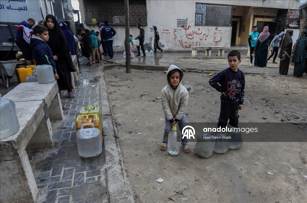 Gazze'de temiz su krizi devam ediyor