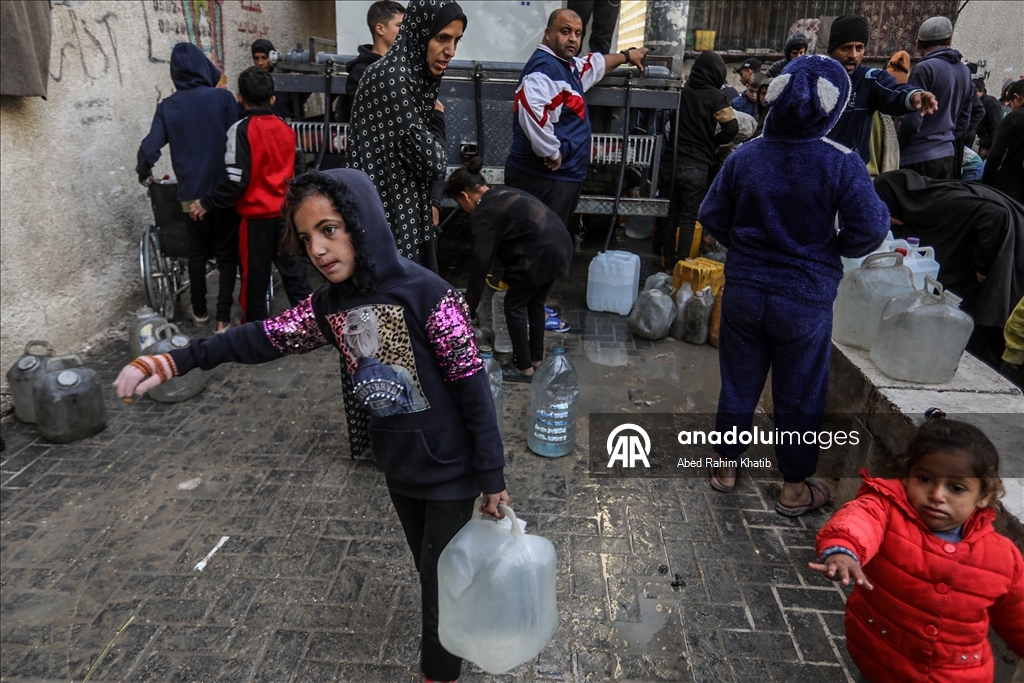 Gazze'de temiz su krizi devam ediyor