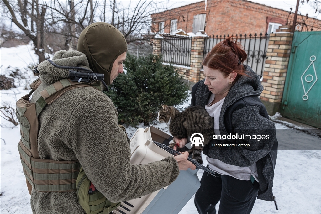 Волонтеры эвакуируют животных в городе Дружковка 