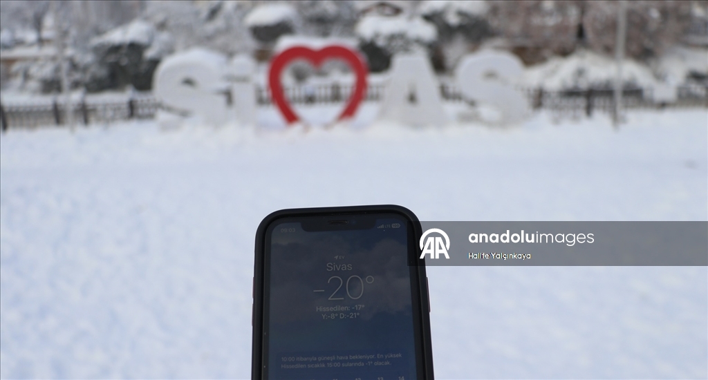 Sivas'ta soğuk hava etkili oluyor