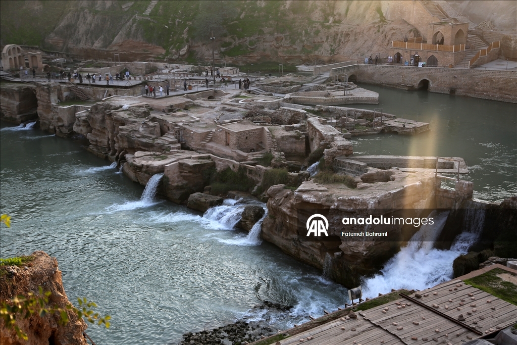 İran'ın Huzistan Eyaleti'ndeki Şuşter Tarihi Su Sistemi
