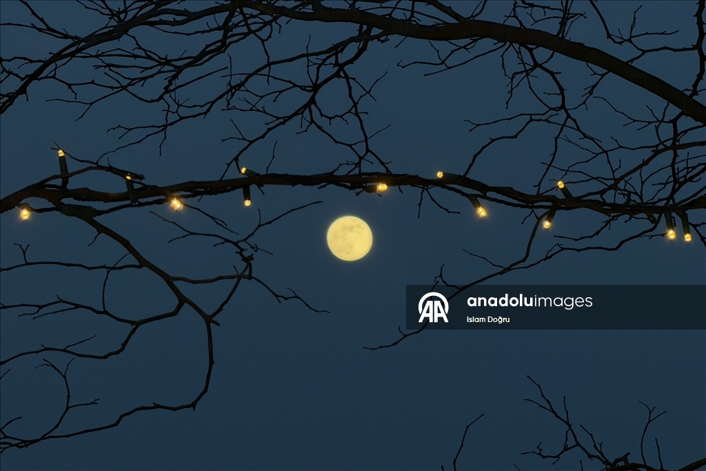 Yılın ilk dolunayı ABD'nin Maryland eyaletinde görüntülendi