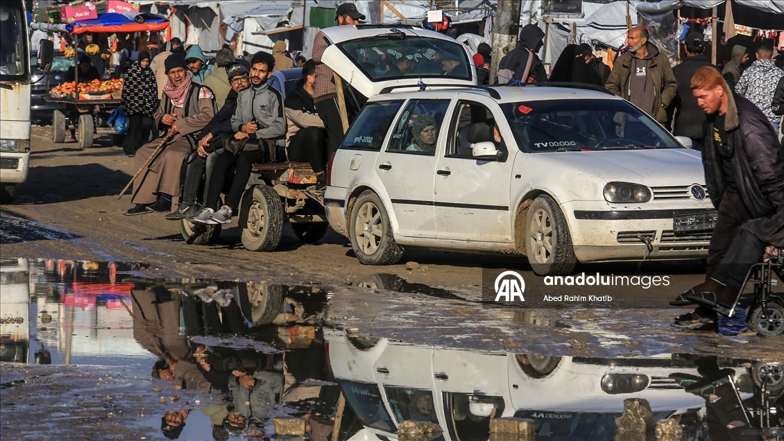 Gazze’de kış şartları Filistinlilerin yaşamını zorlaştırıyor