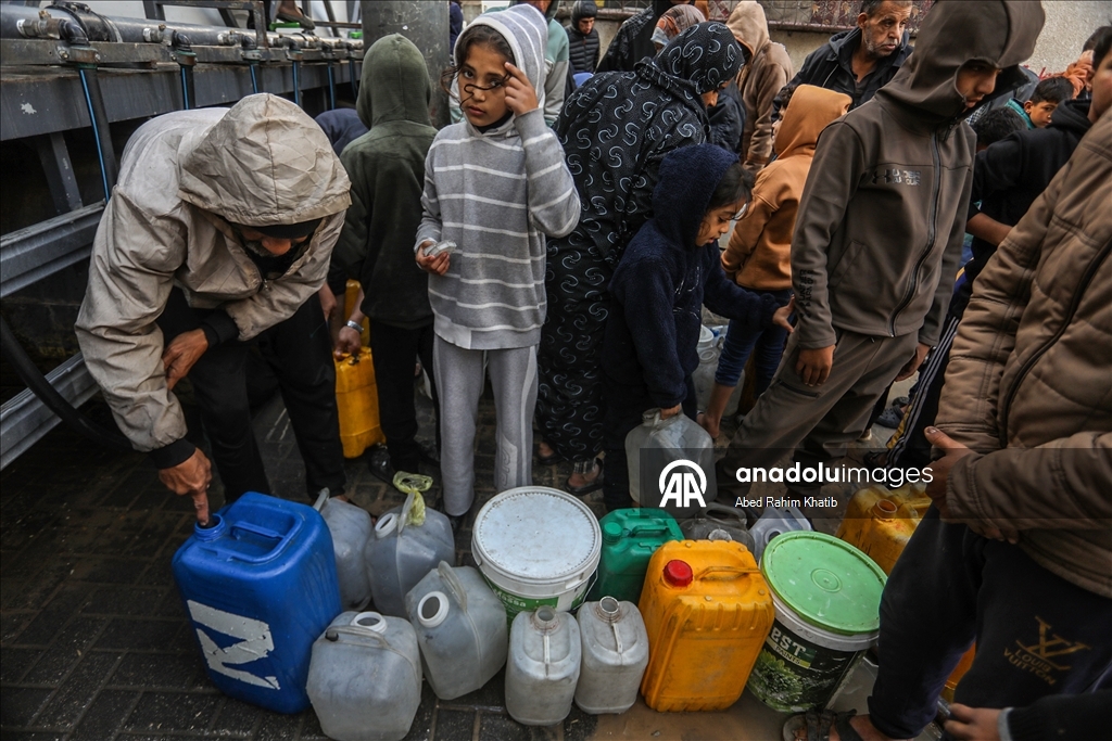 Gazze'de temiz su krizi devam ediyor