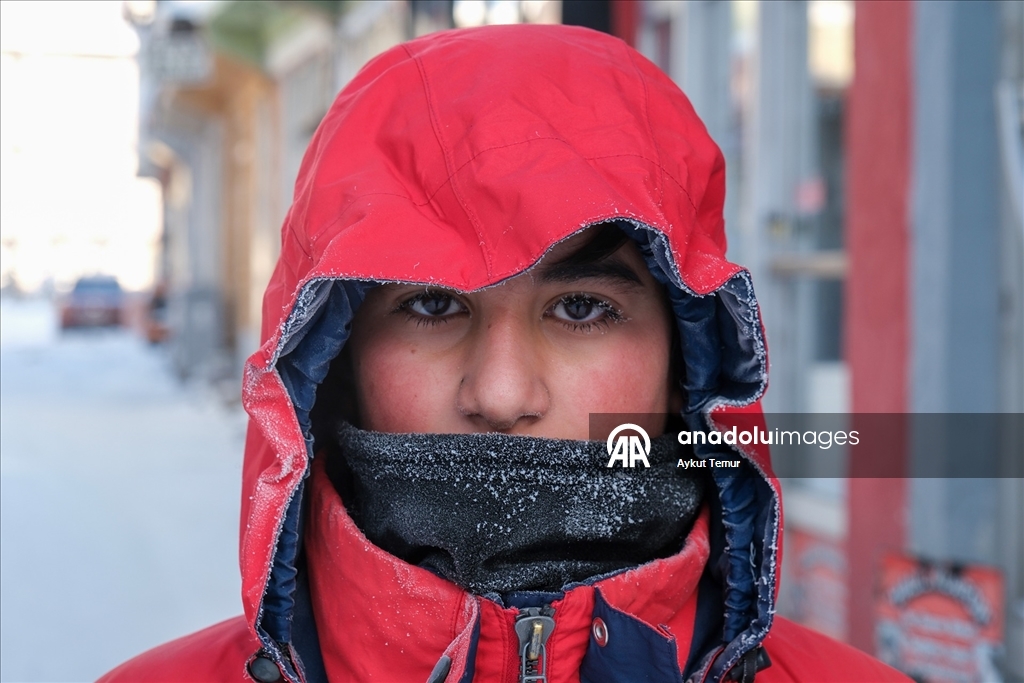 Ardahan sıfırın altında 39,7 dereceyle Türkiye'nin en soğuk ili oldu