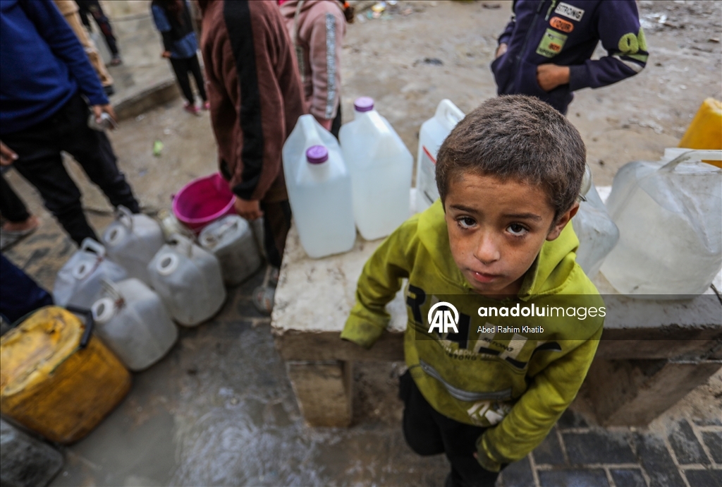 Gazze'de temiz su krizi devam ediyor
