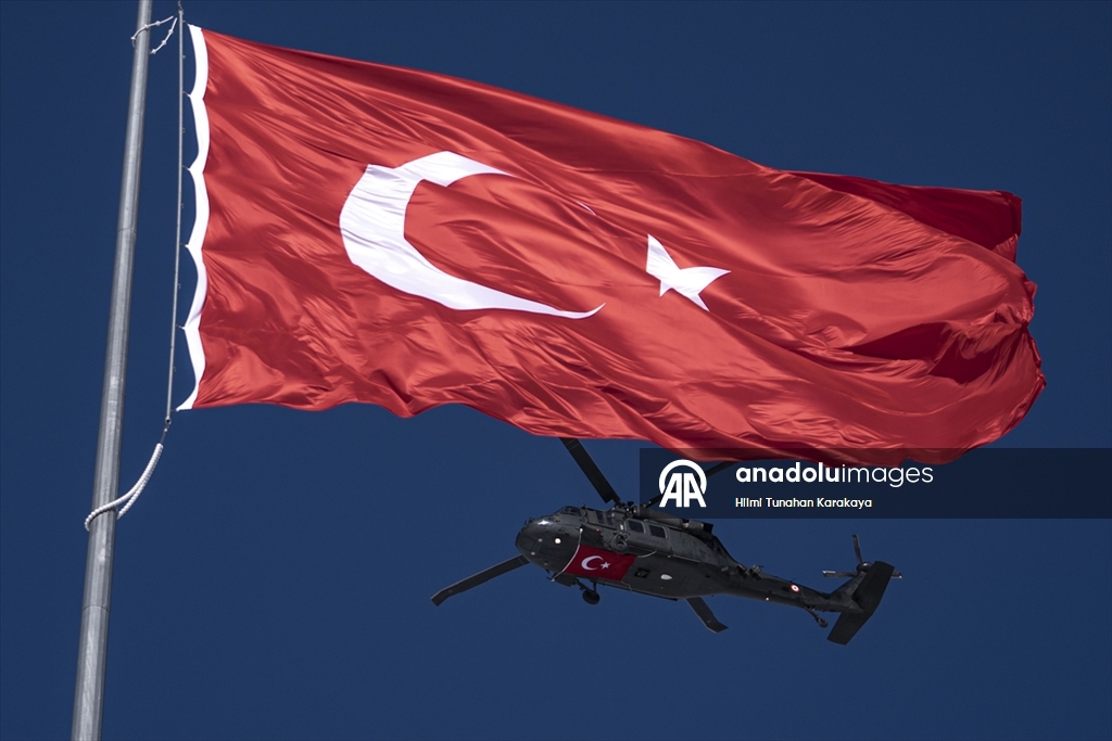 Türkiye, "Bu Toprakta İzin Var" temasıyla Sarıkamış'ta şehitler için yürüdü