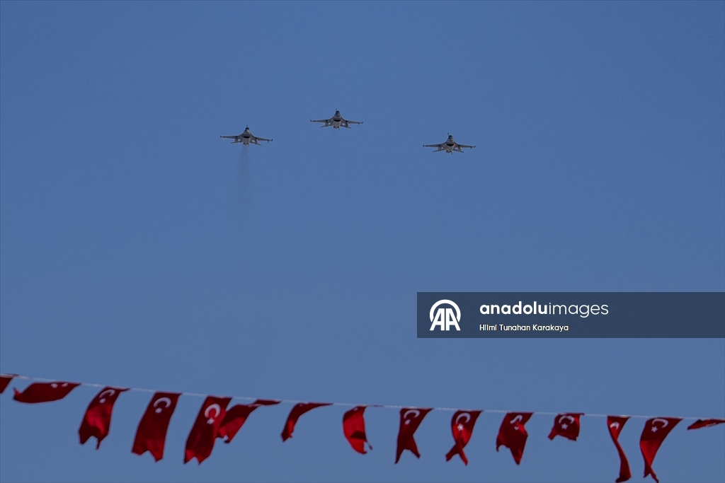 Türkiye, "Bu Toprakta İzin Var" temasıyla Sarıkamış'ta şehitler için yürüdü