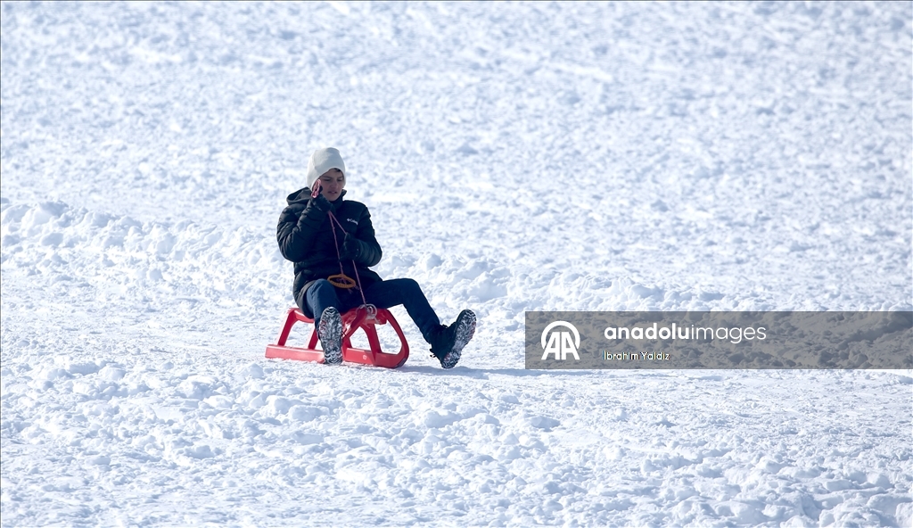 В турецком Муше начался горнолыжный сезон