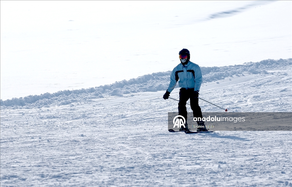 В турецком Муше начался горнолыжный сезон