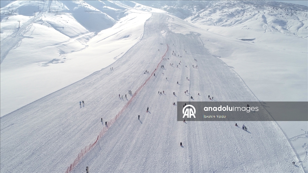В турецком Муше начался горнолыжный сезон