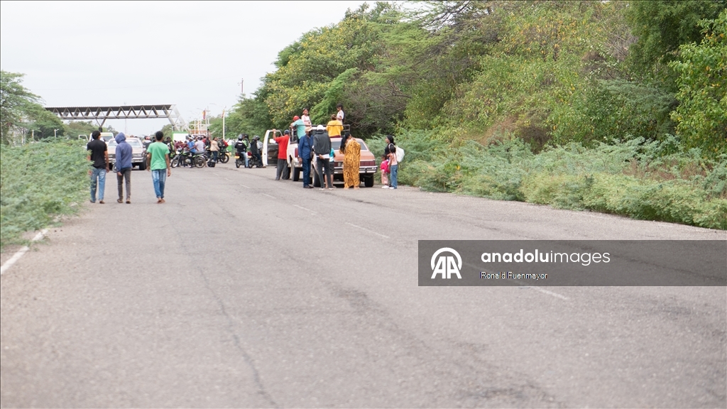 Venezuela - Kolombiya sınırı güvenlik gerekçesiyle kapalı kalmaya devam ediyor