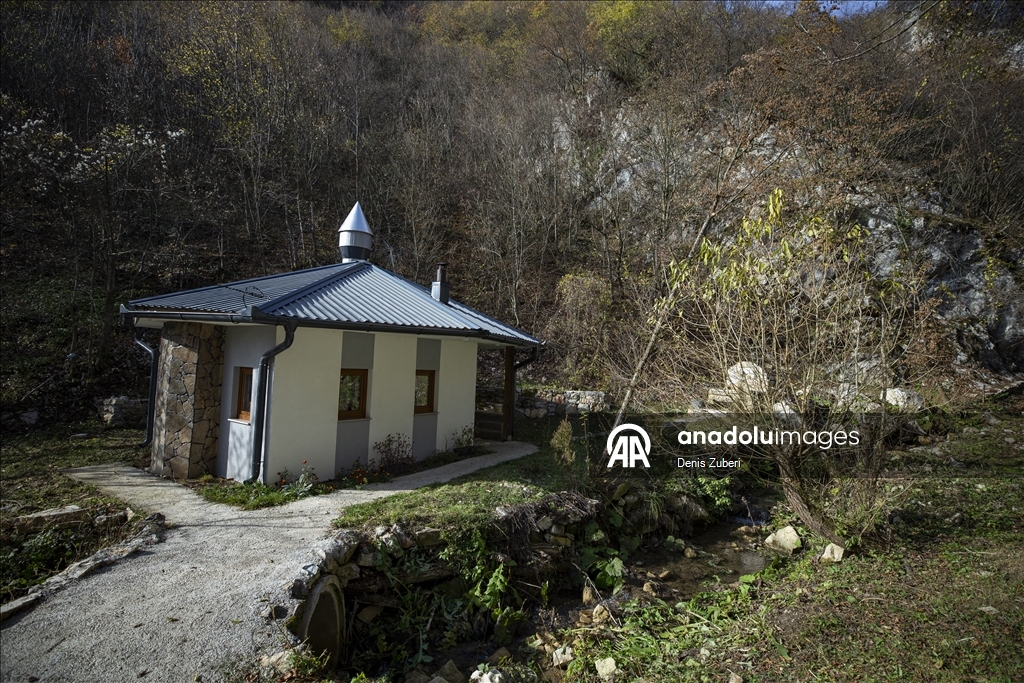 В одной из самых маленьких мечетей Боснии и Герцеговины могут молиться не более 10 человек