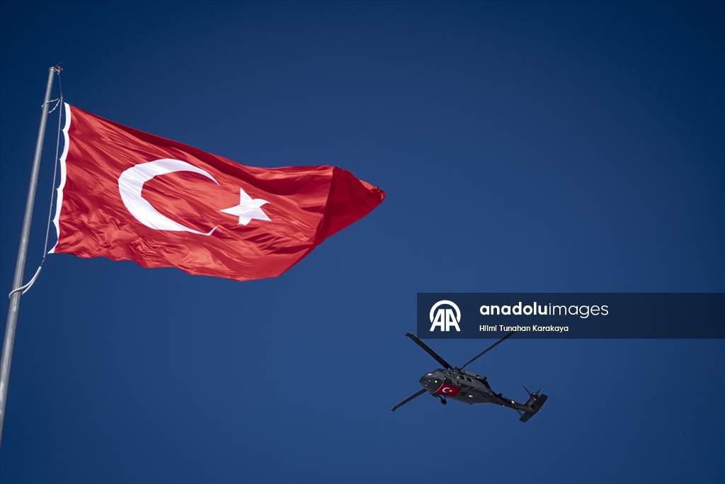 Türkiye, "Bu Toprakta İzin Var" temasıyla Sarıkamış'ta şehitler için yürüdü