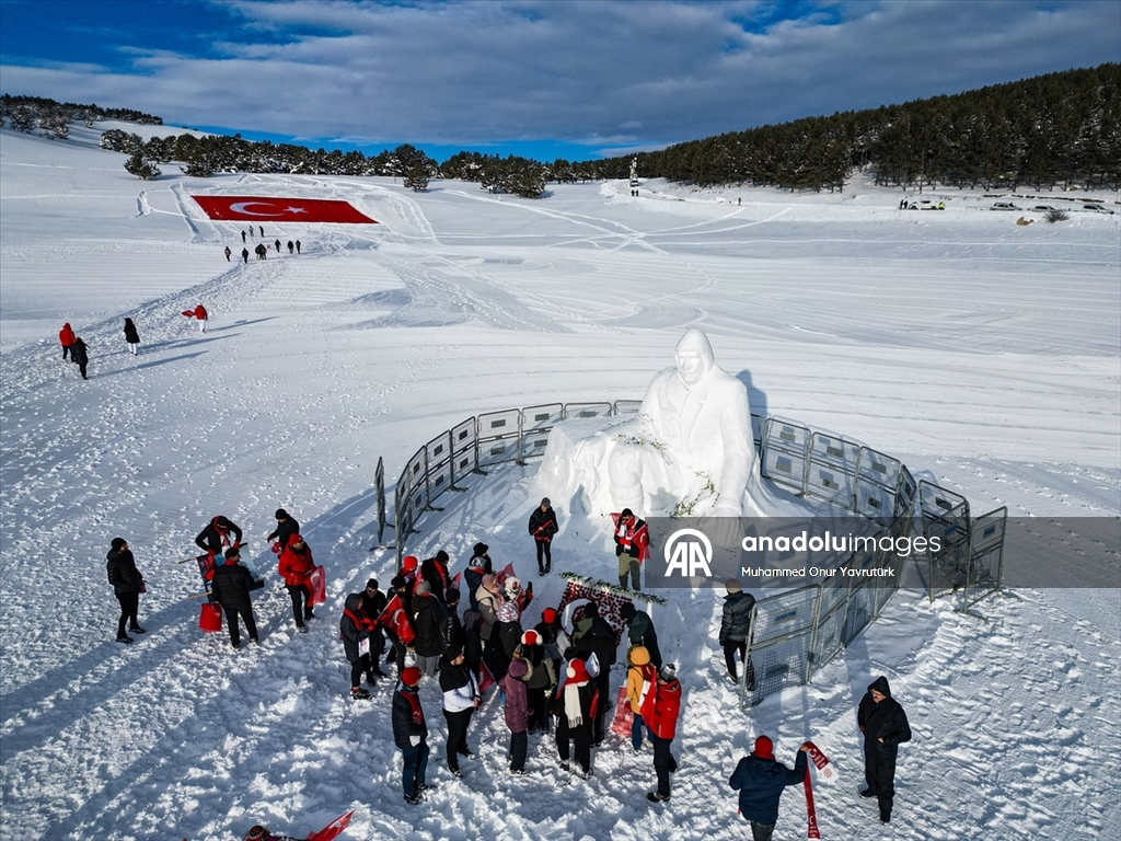 Türkiye, Sarıkamış şehitlerini anmak için Allahuekber Dağları'nda bir araya geldi