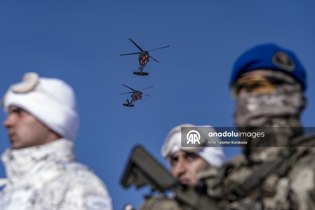 Türkiye, "Bu Toprakta İzin Var" temasıyla Sarıkamış'ta şehitler için yürüdü