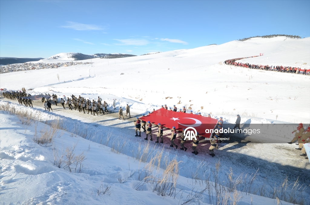 Türkiye, Sarıkamış şehitlerini anmak için Allahuekber Dağları'nda bir araya geldi