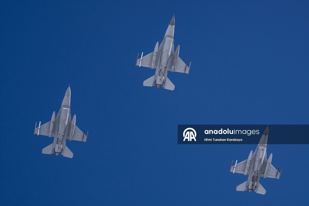 Türkiye, "Bu Toprakta İzin Var" temasıyla Sarıkamış'ta şehitler için yürüdü