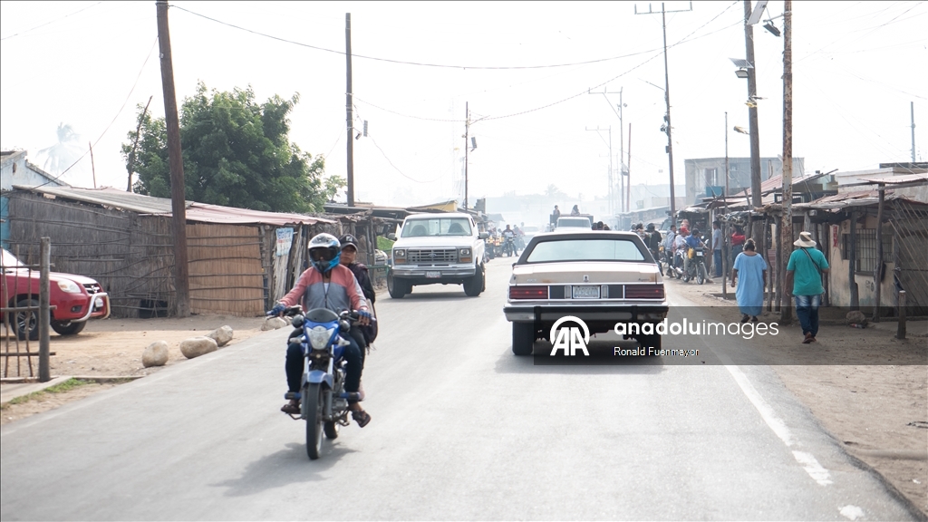 Venezuela - Kolombiya sınırı güvenlik gerekçesiyle kapalı kalmaya devam ediyor