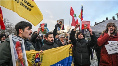 Hollanda’da ABD’nin Venezuela’ya askeri müdahalesi protesto edildi