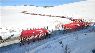 Türkiye, "Bu Toprakta İzin Var" temasıyla Sarıkamış'ta şehitler için yürüdü