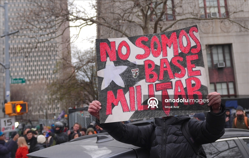 Maduro’nun hakim karşısına çıktığı federal mahkeme önünde gösteri