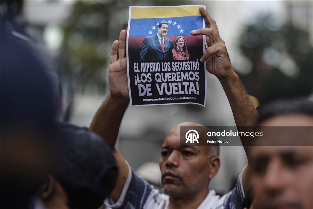 Жители Каракаса протестуют против захвата военными США президента Венесуэлы