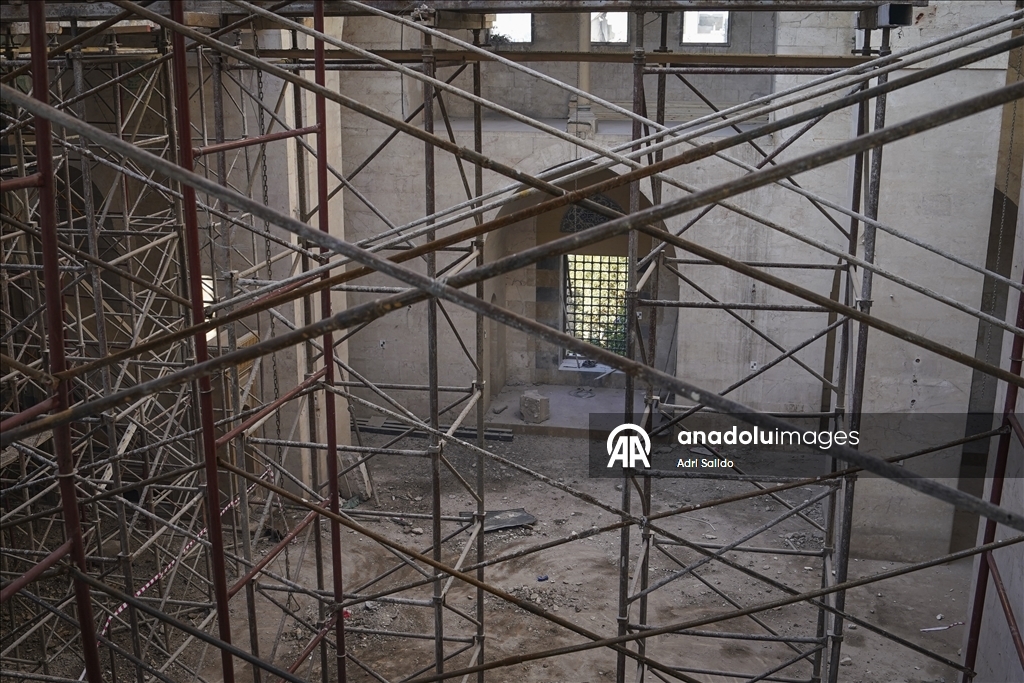 Сирийский Алеппо хранит следы войны