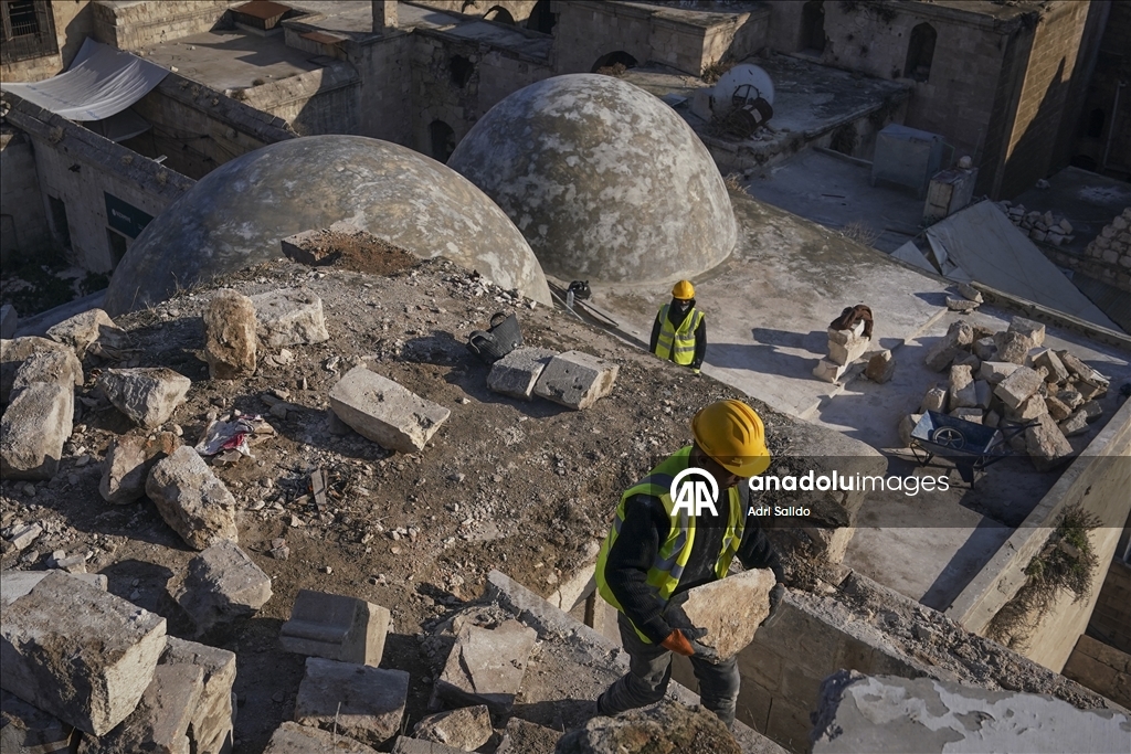 Сирийский Алеппо хранит следы войны