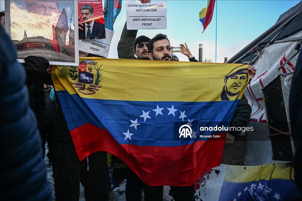 В Нидерландах прошла акция протеста против атак США в Венесуэле