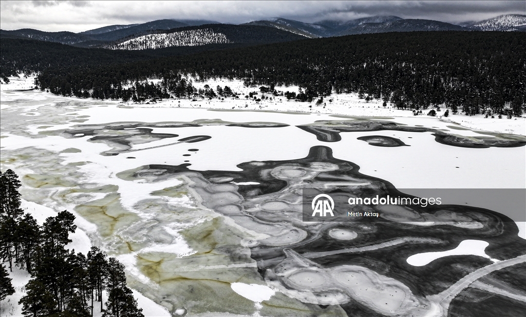 Aladağ Göleti dondu