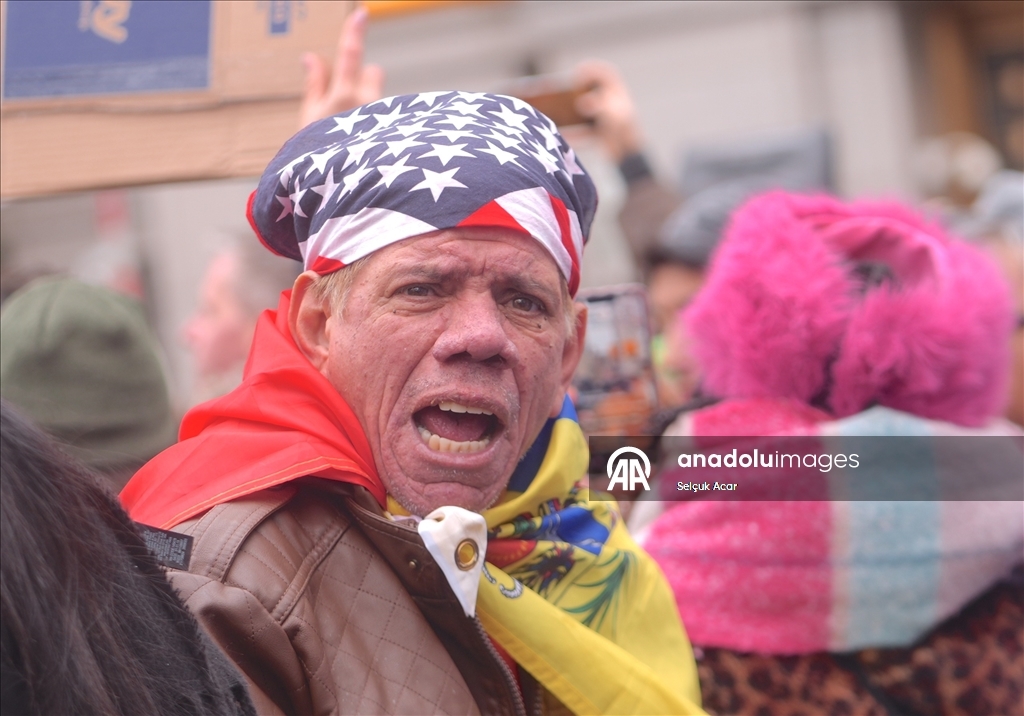 Maduro’nun hakim karşısına çıktığı federal mahkeme önünde gösteri