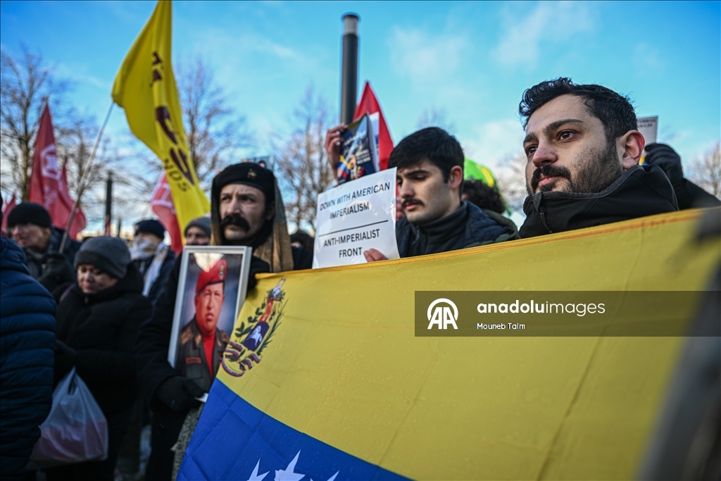 В Нидерландах прошла акция протеста против атак США в Венесуэле