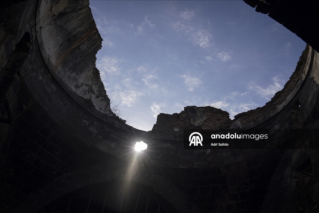 Сирийский Алеппо хранит следы войны